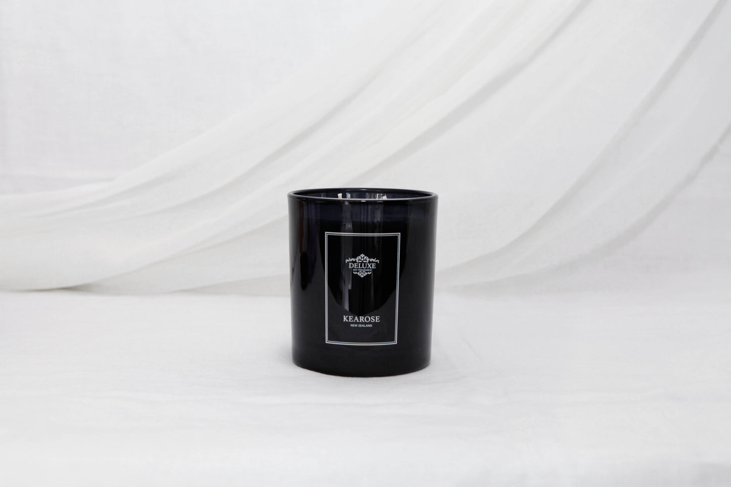 Cuban Spice & Patchouli - Noir Vessel Soy Candle