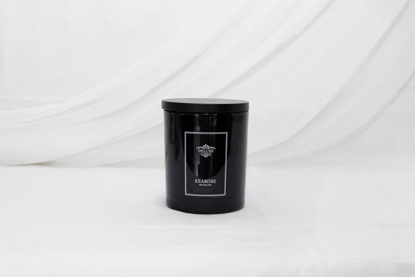 Cuban Spice & Patchouli - Noir Vessel Soy Candle