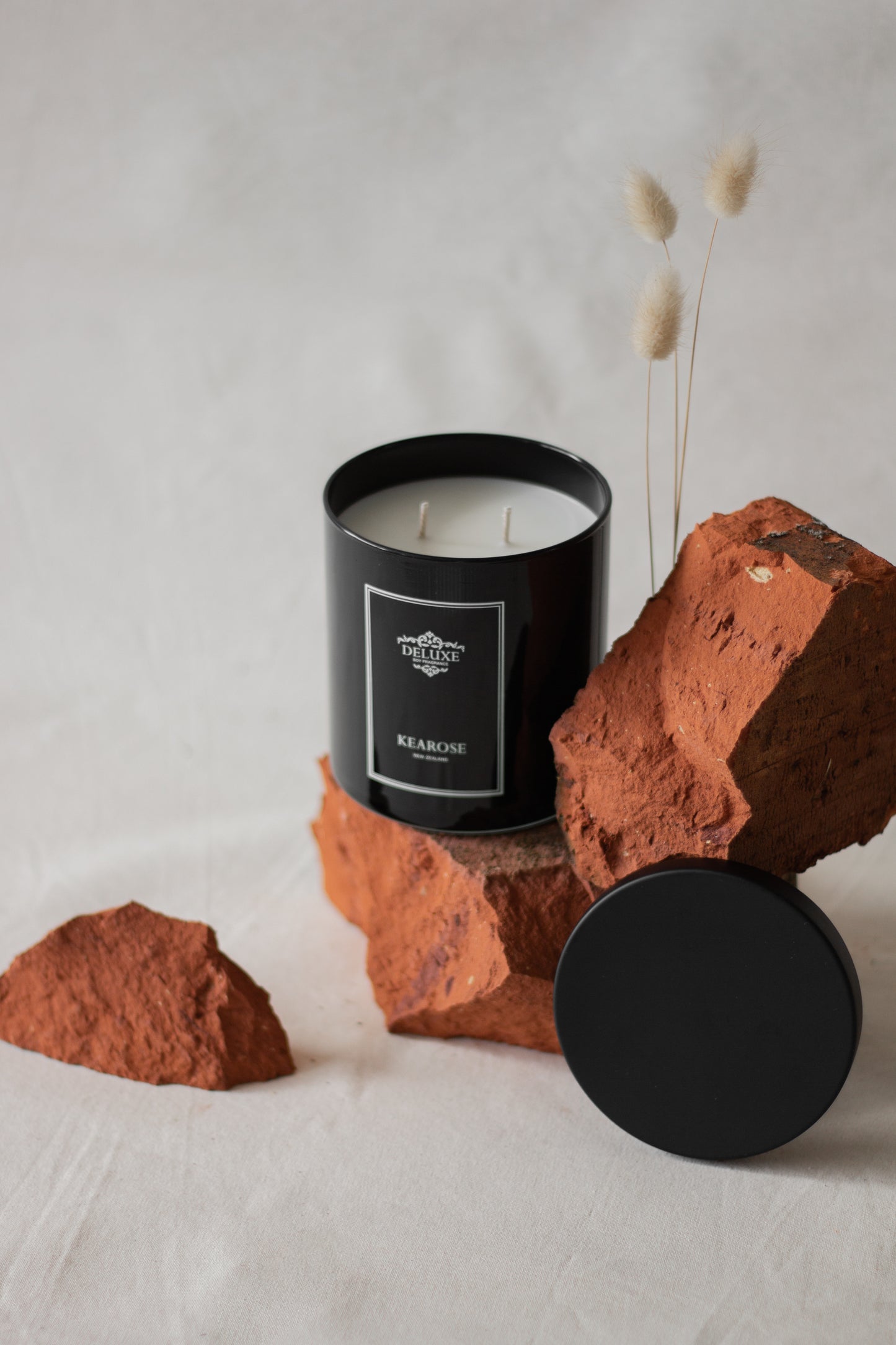 Cuban Spice & Patchouli - Noir Vessel Soy Candle
