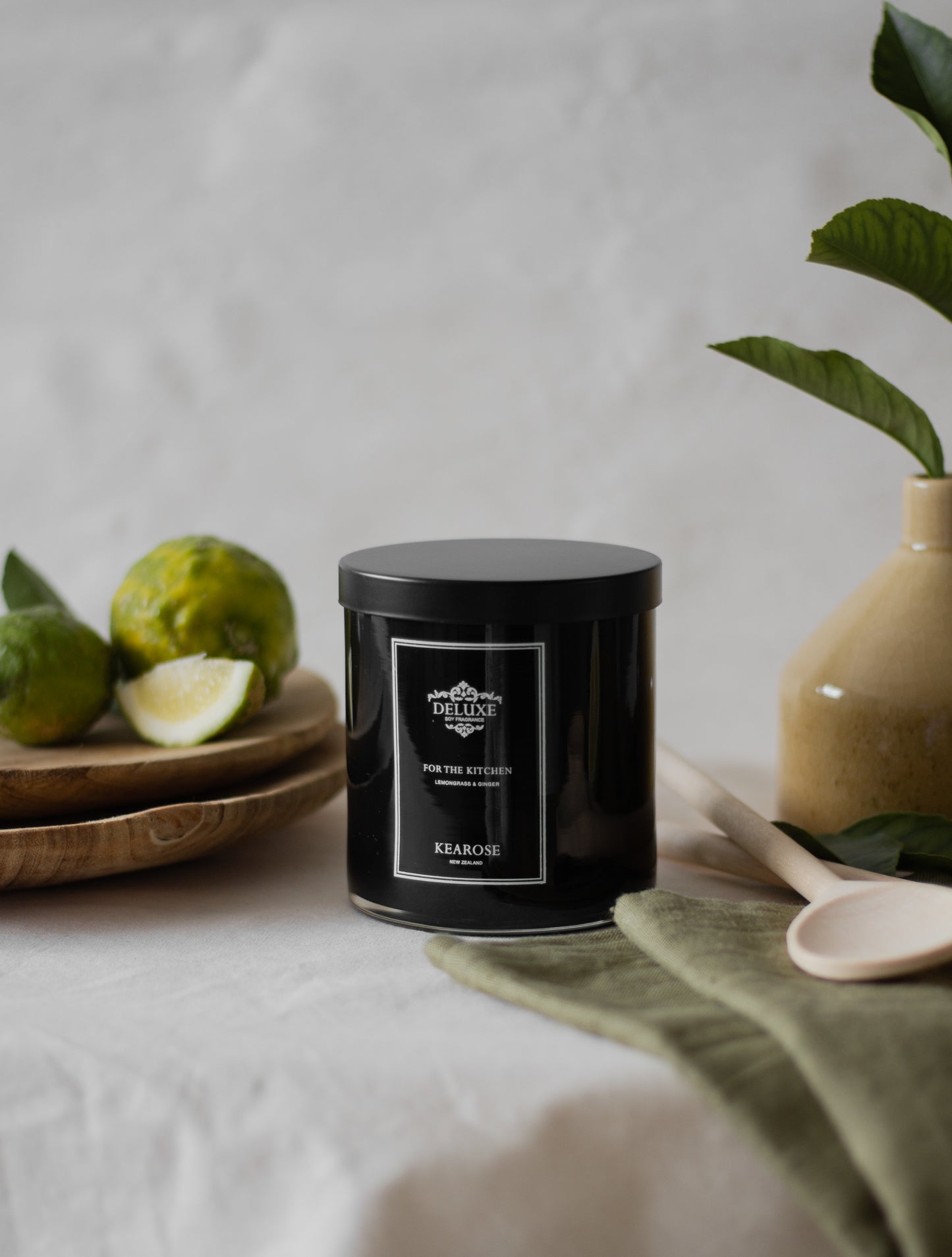 Lemongrass & Ginger - Noir Vessel Soy Kitchen Candle