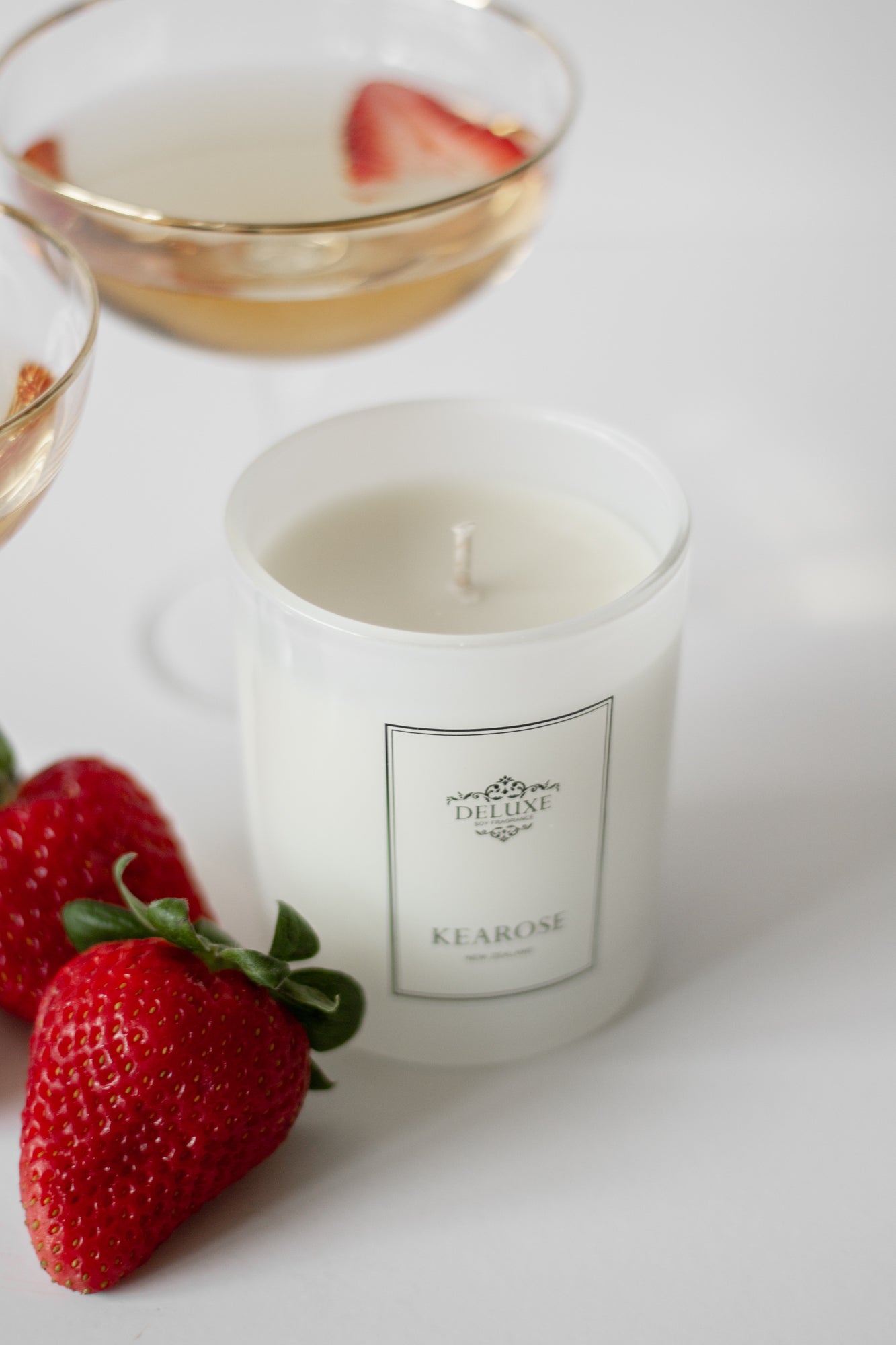 Strawberries & Champagne - Blanc Vessel Soy Candle